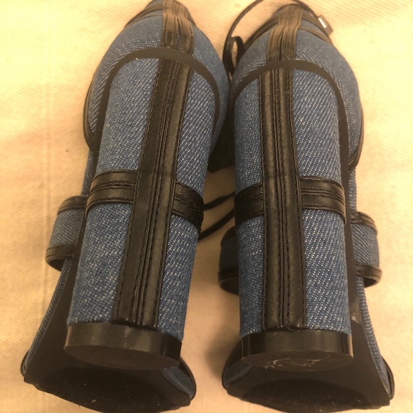 New Cape Robbin denim heels SZ 6 - Picture 4 of 4